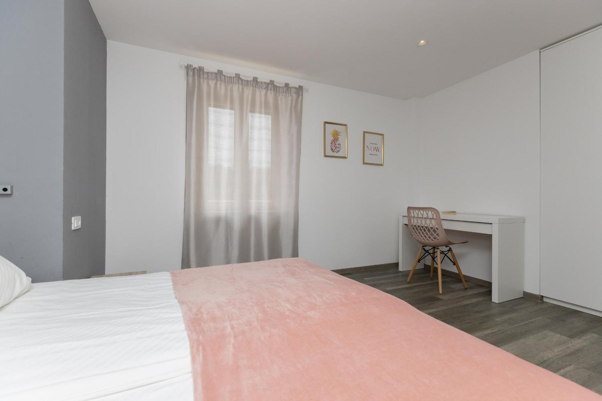 Villa Viscum In Central Istria For 8 Persons With Large Garden - Pet Friendly بازين المظهر الخارجي الصورة